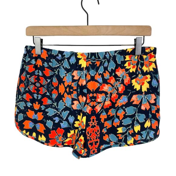 Haute Hippie | NWT Multi Color Silk Dressy Going Out Mini Shorts with POCKETS - Picture 2 of 12